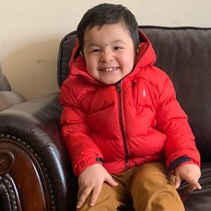 Meet your Posher, Roshani